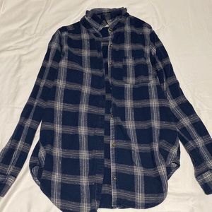 Medium womens Hollister flannel, dark blue and gray